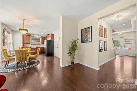 5610 Turtleback Court Charlotte NC 28269