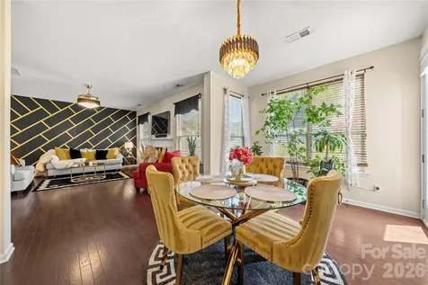 5610 Turtleback Court Charlotte NC 28269