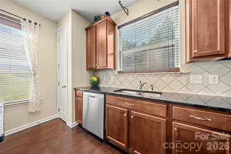 5610 Turtleback Court Charlotte NC 28269