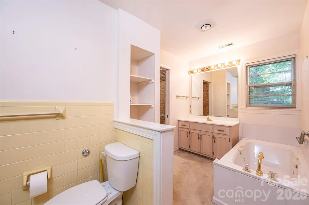 917 Cherokee Place SW Lenoir NC 28645