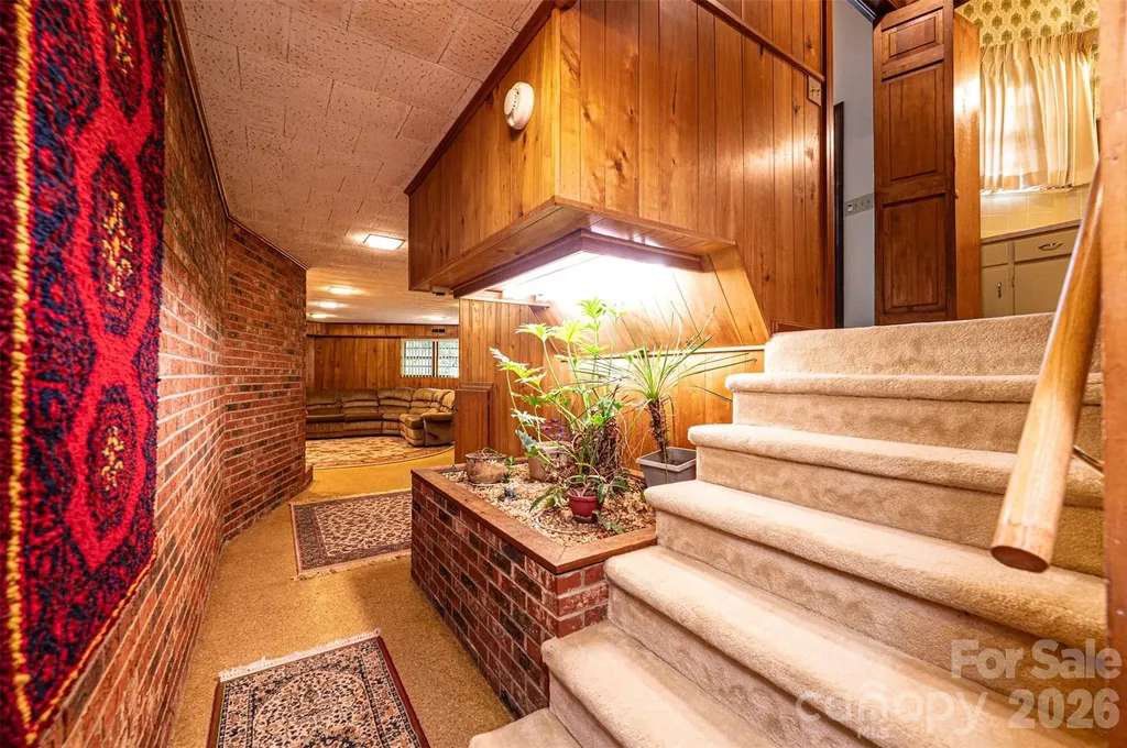 917 Cherokee Place SW Lenoir NC 28645