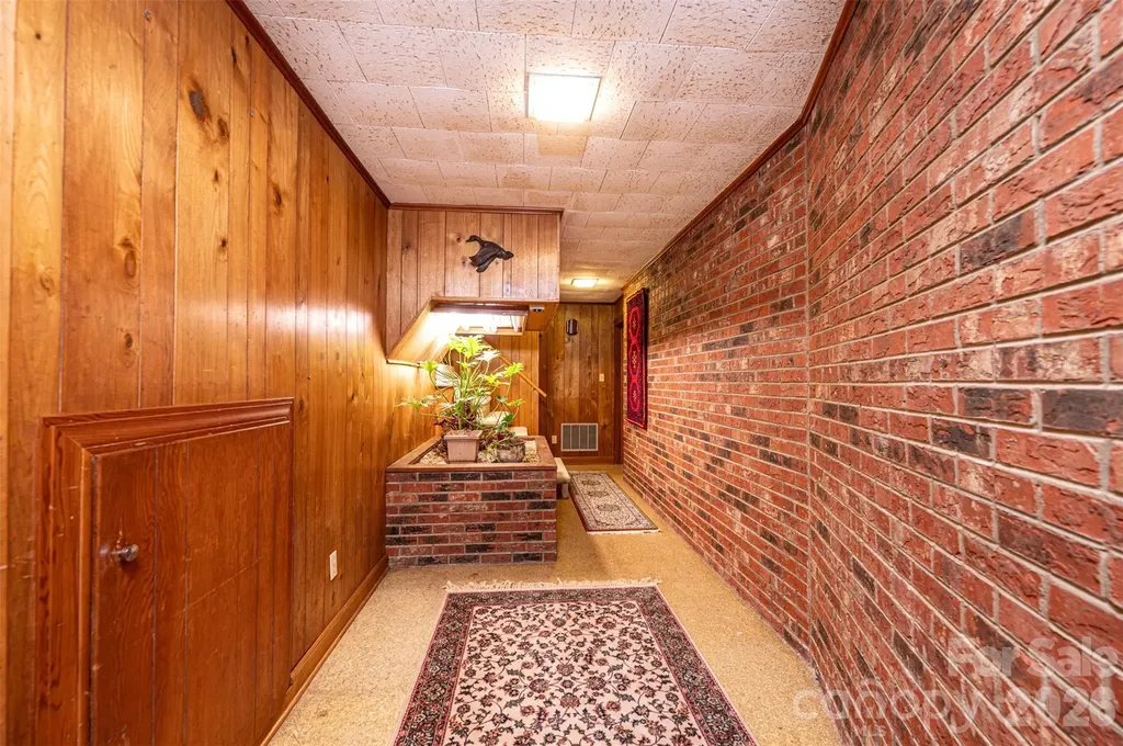 917 Cherokee Place SW Lenoir NC 28645
