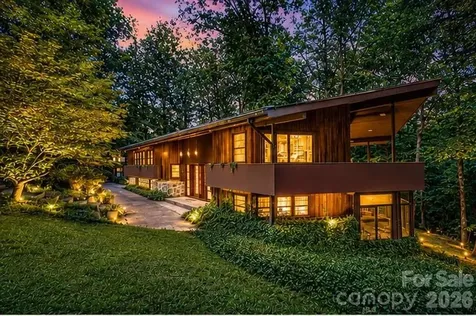 917 Cherokee Place SW Lenoir NC 28645
