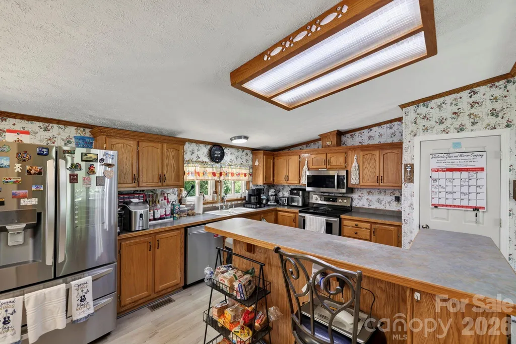 20 Little Austin Lane Leicester NC 28748