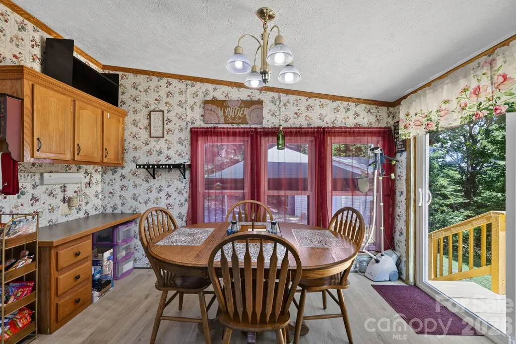 20 Little Austin Lane Leicester NC 28748