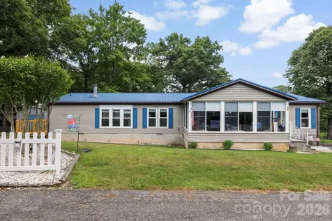 20 Little Austin Lane Leicester NC 28748