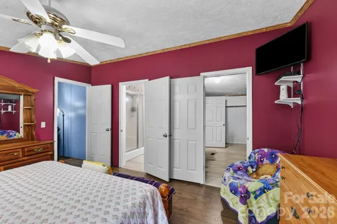 20 Little Austin Lane Leicester NC 28748
