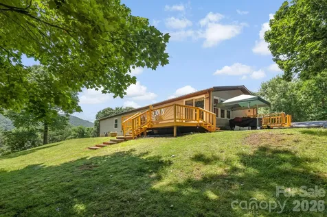 20 Little Austin Lane Leicester NC 28748