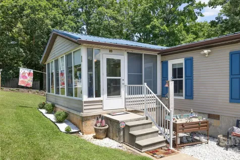 20 Little Austin Lane Leicester NC 28748