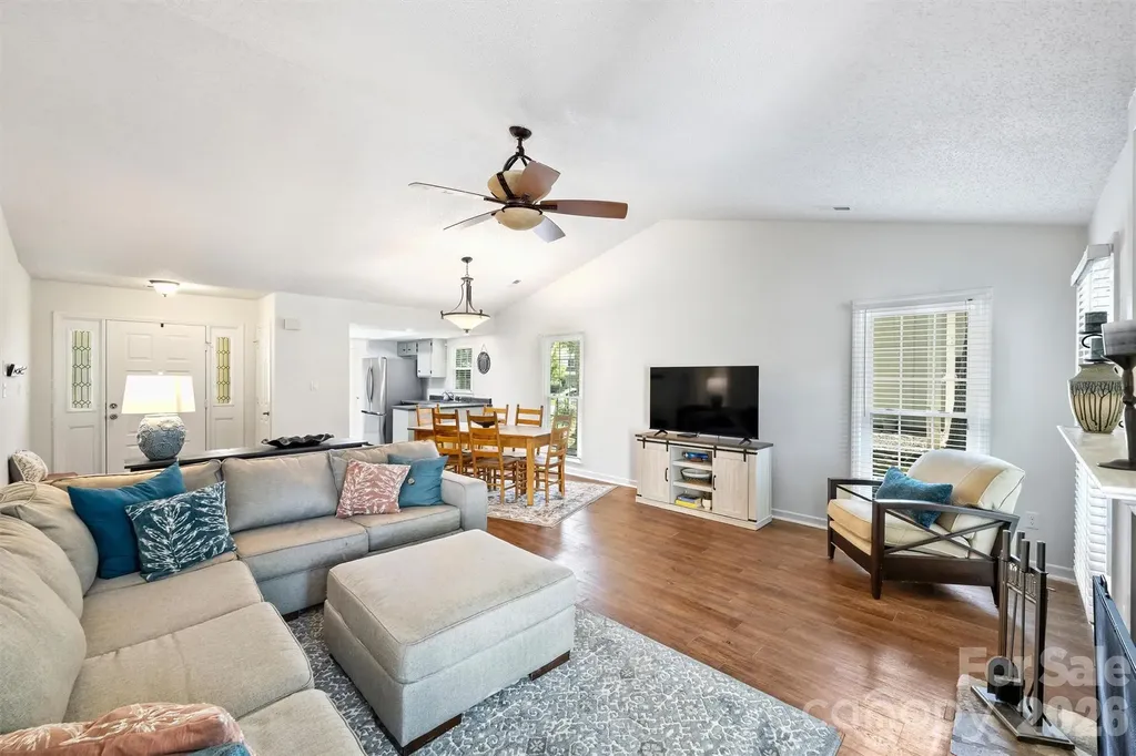 11114 Sevilla Court Charlotte NC 28226