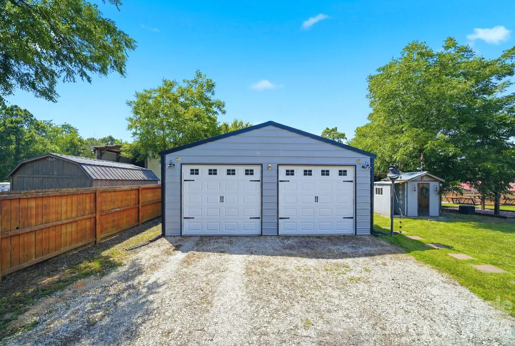 2460 Buffalo Hills Drive Concord NC 28025