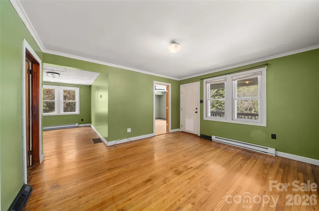 1271 Upper Brush Creek Road Fairview NC 28730