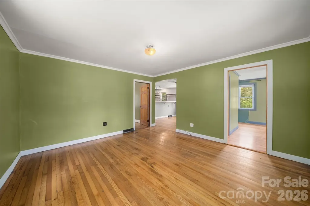 1271 Upper Brush Creek Road Fairview NC 28730