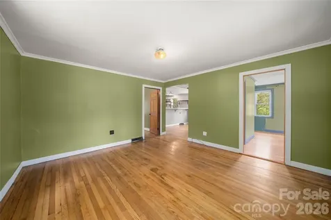 1271 Upper Brush Creek Road Fairview NC 28730