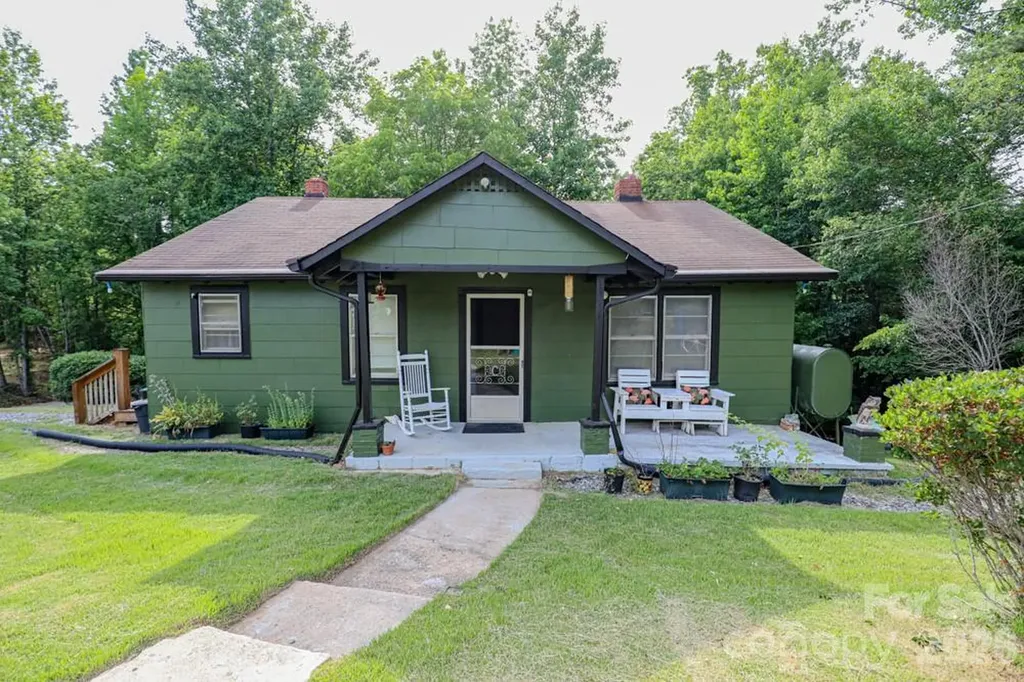 Morganton NC, 1646 Silver Street