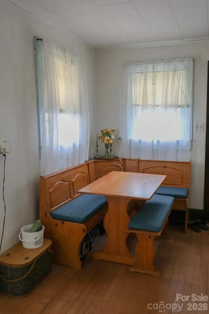 1646 Silver Street Morganton NC 28655