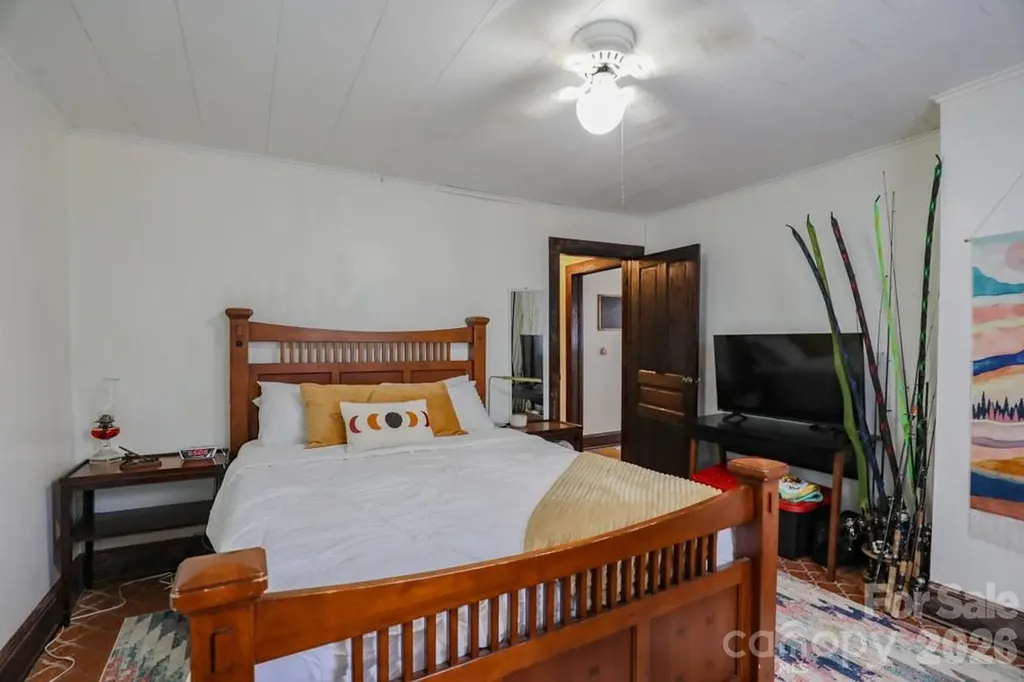 1646 Silver Street Morganton NC 28655