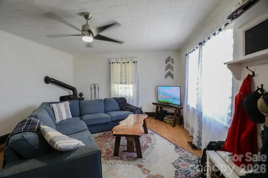 1646 Silver Street Morganton NC 28655