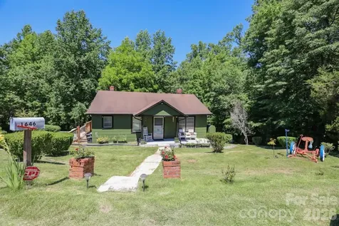 1646 Silver Street Morganton NC 28655