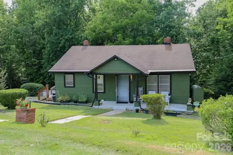 1646 Silver Street Morganton NC 28655