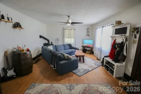 1646 Silver Street Morganton NC 28655