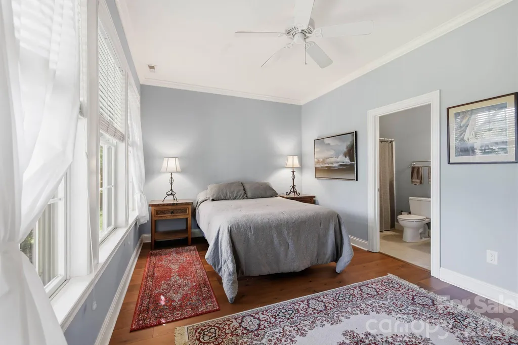 19 Thornapple Drive Hendersonville NC 28739