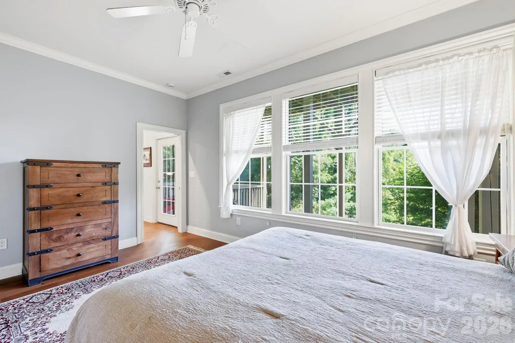 19 Thornapple Drive Hendersonville NC 28739