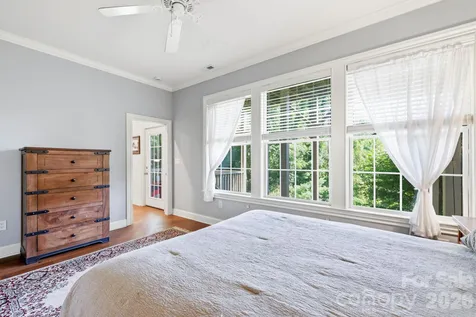 19 Thornapple Drive Hendersonville NC 28739