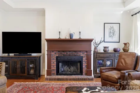 19 Thornapple Drive Hendersonville NC 28739