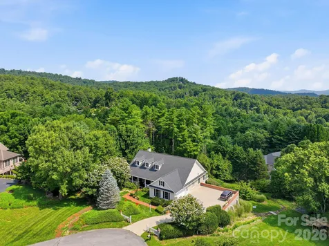 19 Thornapple Drive Hendersonville NC 28739