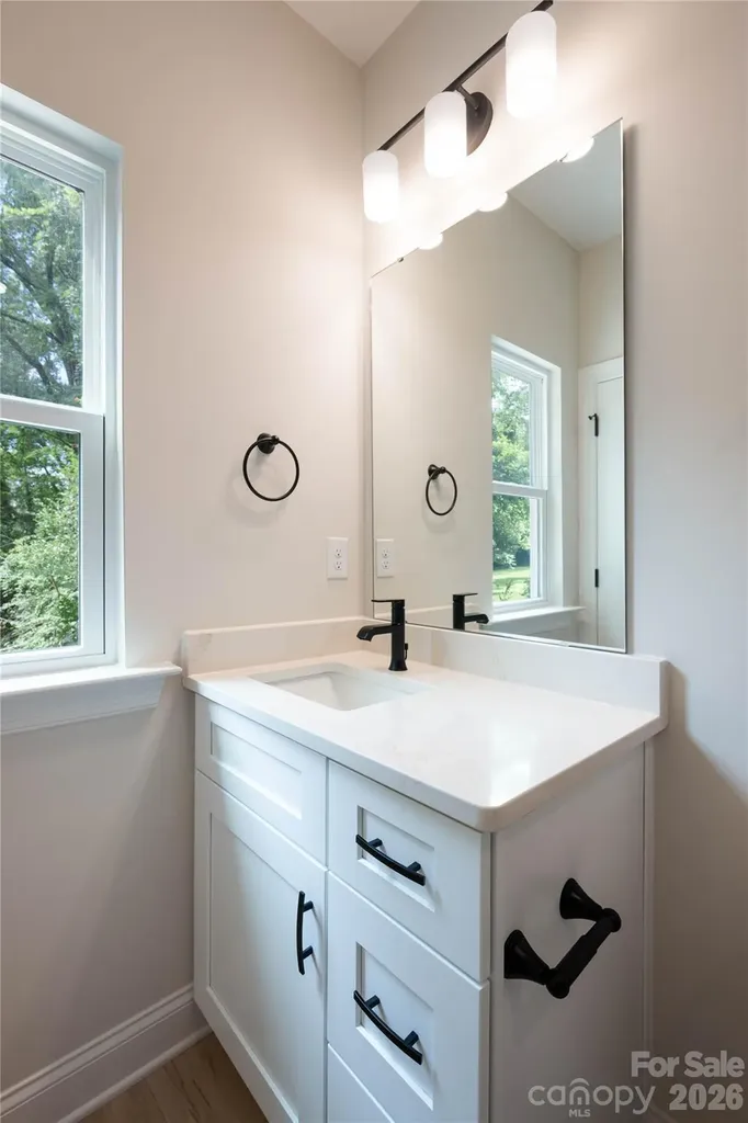 311 W Chestnut Street Stanley NC 28164