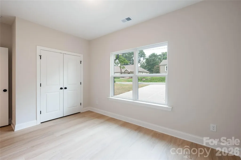 311 W Chestnut Street Stanley NC 28164
