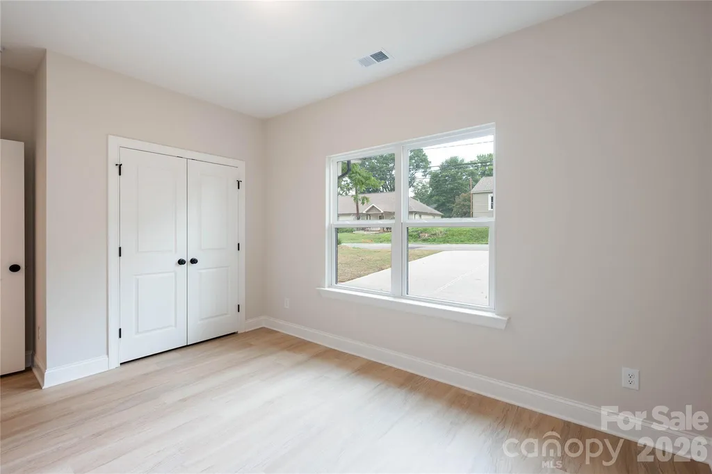 311 W Chestnut Street Stanley NC 28164