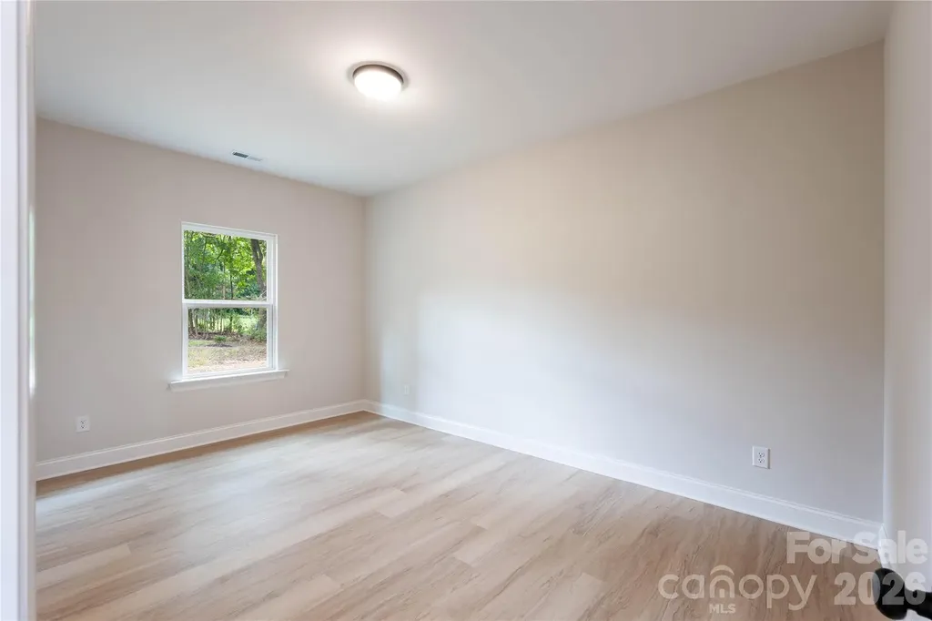 311 W Chestnut Street Stanley NC 28164