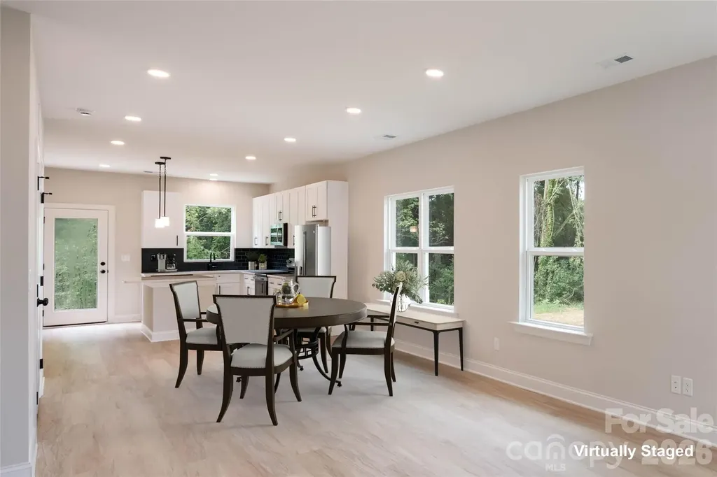 311 W Chestnut Street Stanley NC 28164