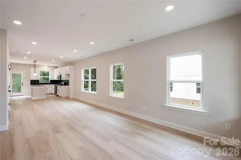 311 W Chestnut Street Stanley NC 28164