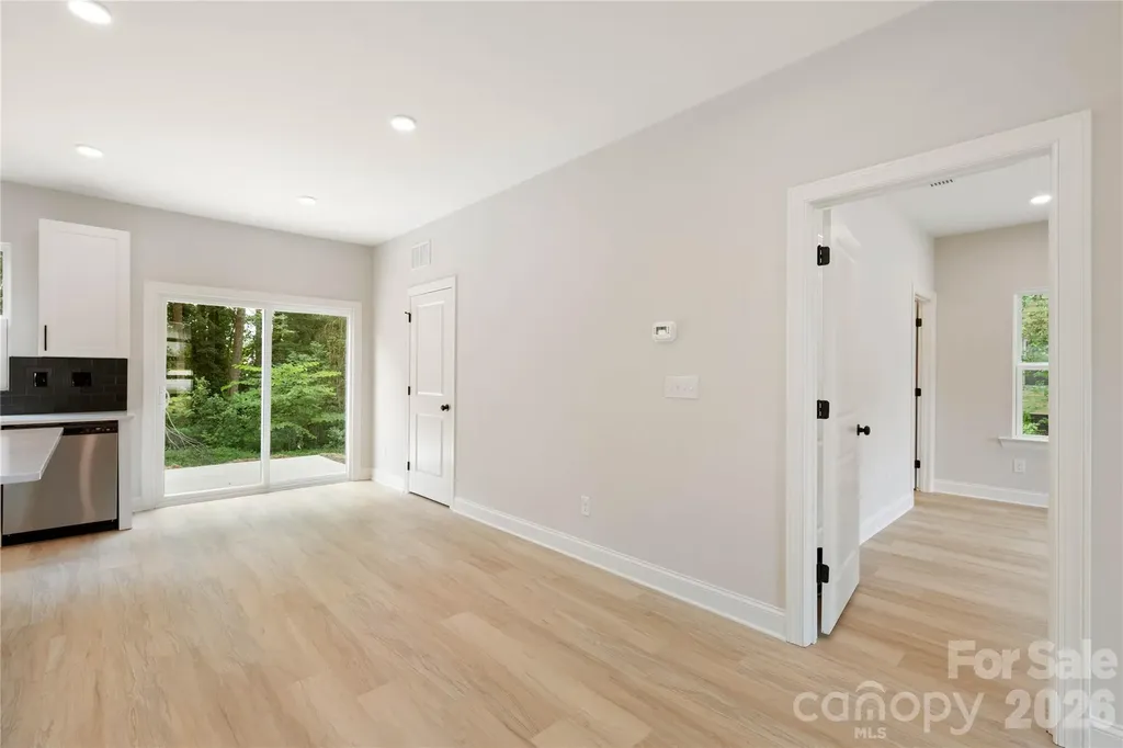 315 W Chestnut Street Stanley NC 28164