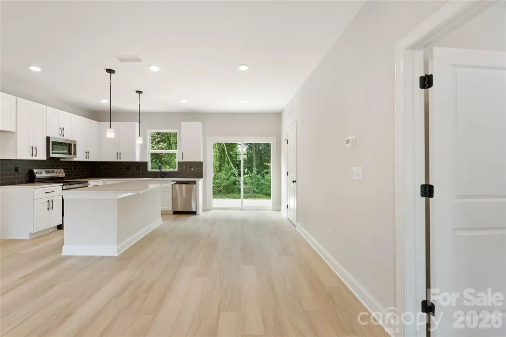 315 W Chestnut Street Stanley NC 28164