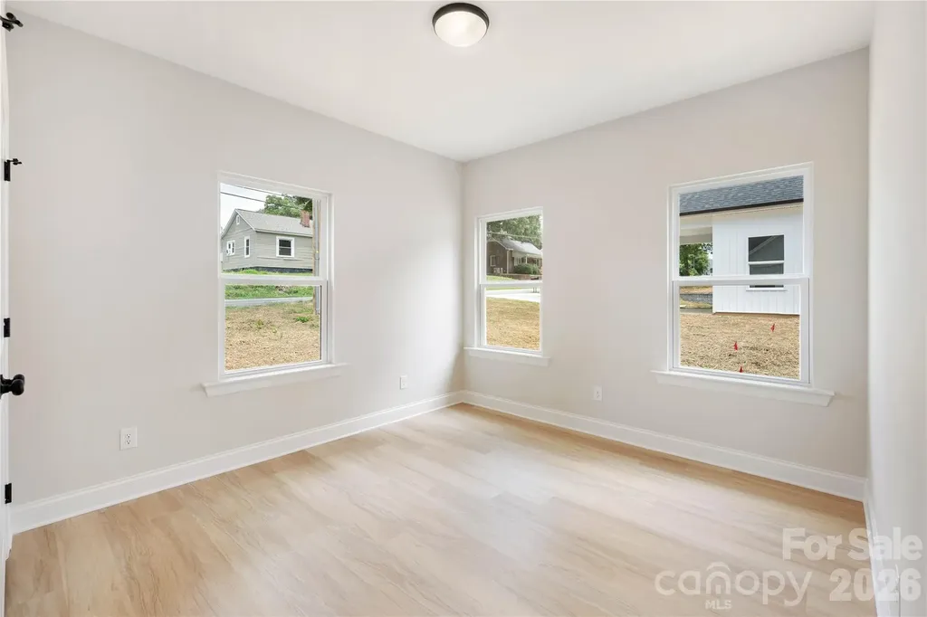 315 W Chestnut Street Stanley NC 28164