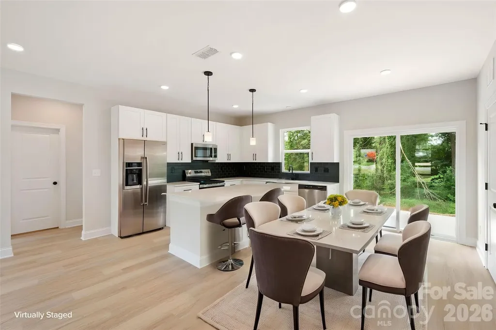 315 W Chestnut Street Stanley NC 28164