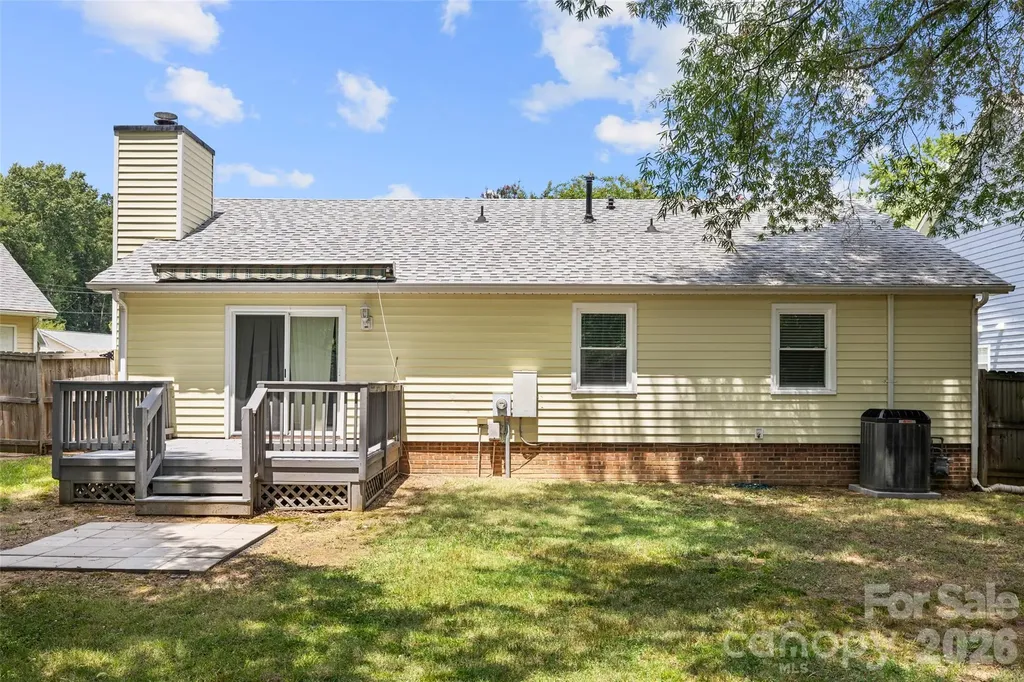 4813 Von Court Monroe NC 28110