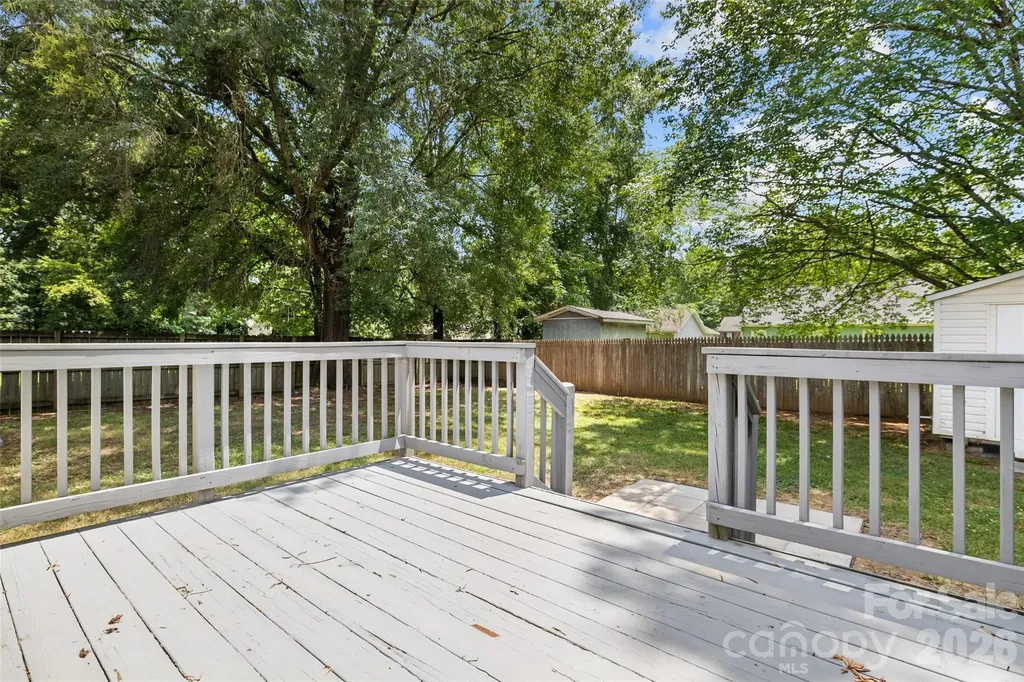 4813 Von Court Monroe NC 28110