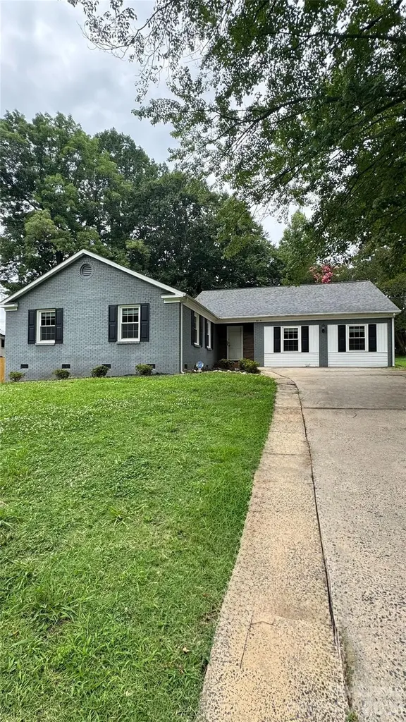 5419 Galway Drive Charlotte NC 28215
