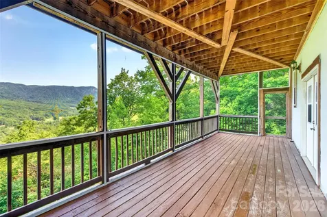 40 E Valley View Drive Marion NC 28752
