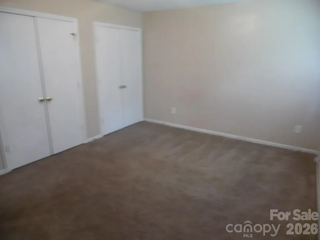6311 Coach Hill Lane Charlotte NC 28212