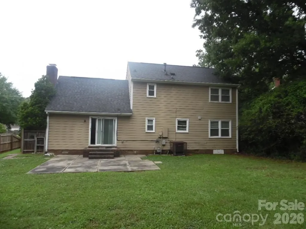 6311 Coach Hill Lane Charlotte NC 28212