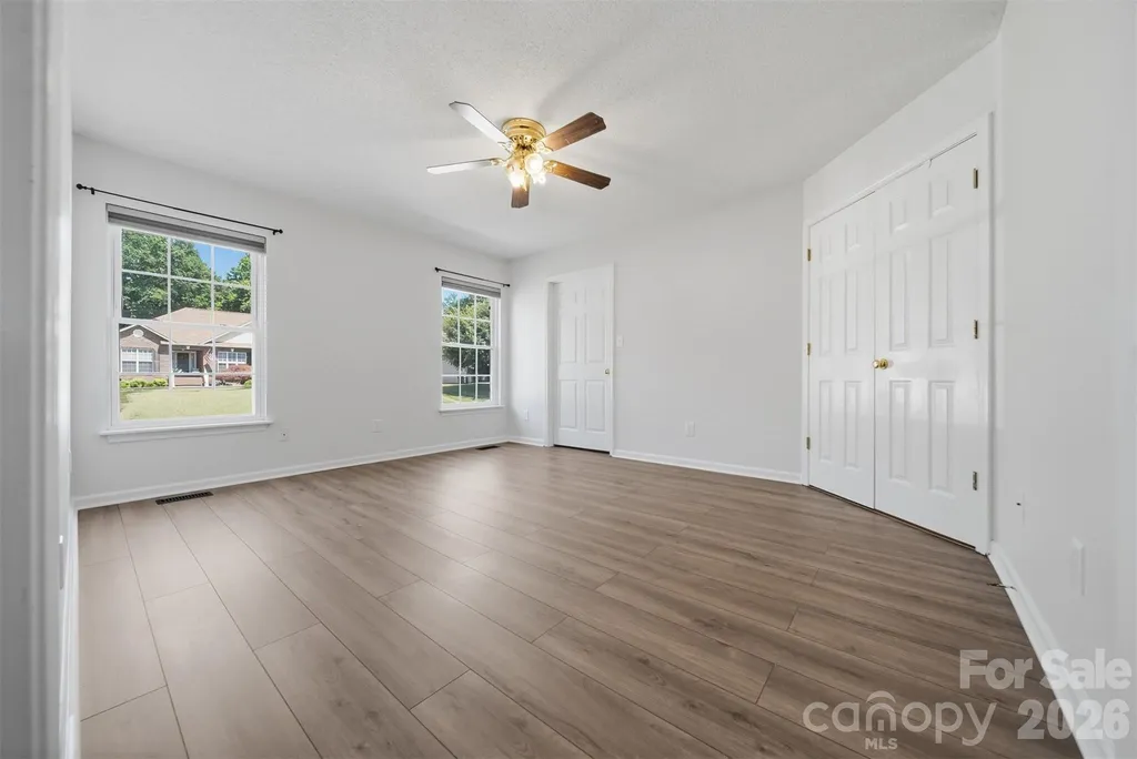 2436 29th Avenue Court NE Hickory NC 28601