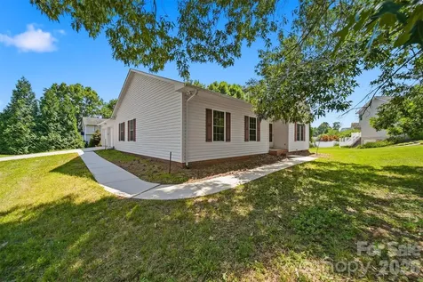 2436 29th Avenue Court NE Hickory NC 28601