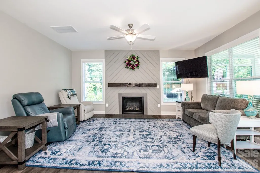 126 Bedford Lane Mooresville NC 28115