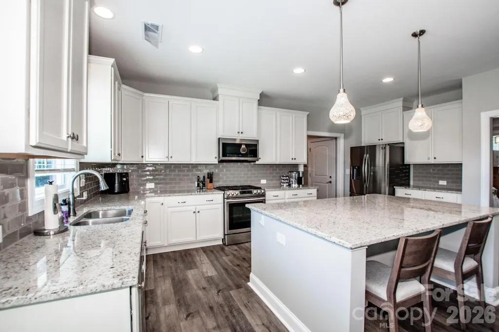 126 Bedford Lane Mooresville NC 28115